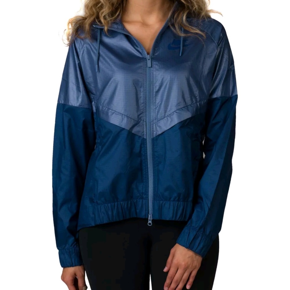NEW w/ tags Nike Windrunner Jacket - Blue MEDIUM
